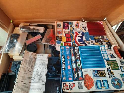 BraveStarr 1986 Complete Fort Kerium RARE 2 in 1 Box UNUSED CONTENT With Box Vintage Figure