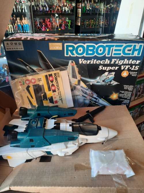 ROBOTECH 1986 Complete Boxed Harmony Gold Veritech Fighter (UNUSED) Vintage Figure