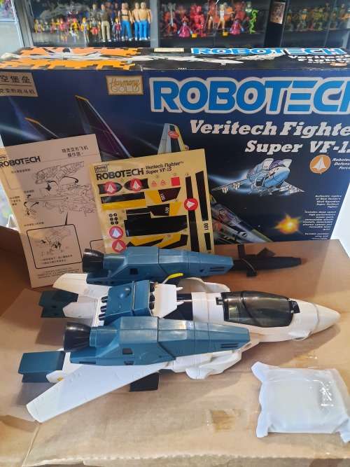 ROBOTECH 1986 Complete Boxed Harmony Gold Veritech Fighter (UNUSED) Vintage Figure