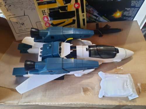 ROBOTECH 1986 Complete Boxed Harmony Gold Veritech Fighter (UNUSED) Vintage Figure