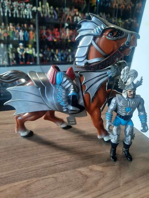 1983 Strongheart And Destrier Dungeons And Dragons Vintage Figure