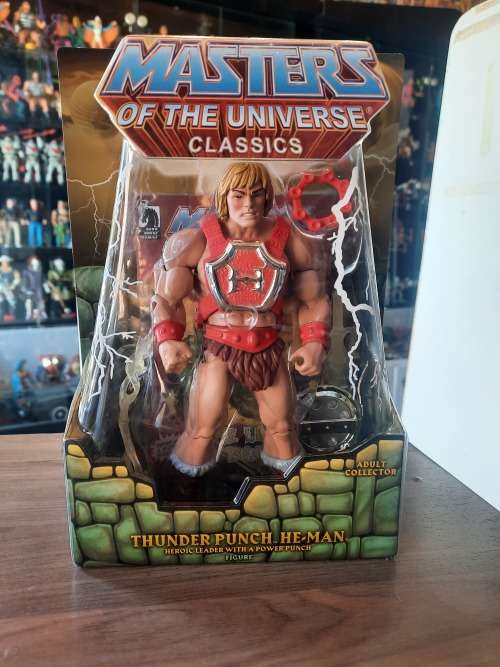 MOTUC THUNDER PUNCH HE-MAN (MOC) Masters Of The Universe Classics Figure He-Man