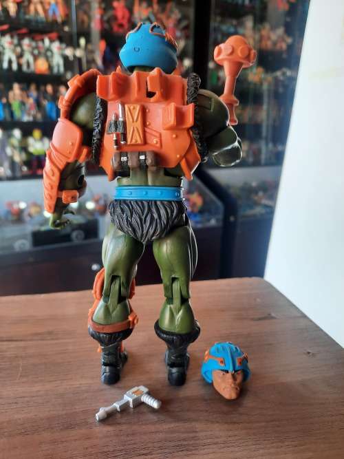 MOTUC Man At Arms Masters Of The Universe Classics Figure He-Man