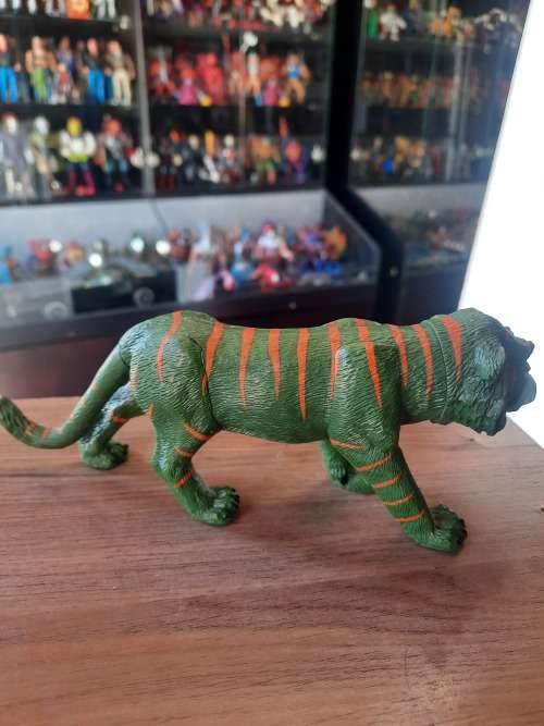 MOTUC Cringer Masters Of The Universe Classics Figure He-Man