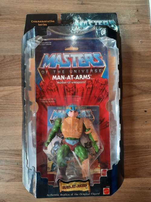1982/2000 MOC Commemorative MAN-AT-ARMS of He-Man-Masters of the Universe (MOTU) Vintage Figure