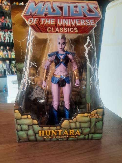 MOTUC HUNTARA (MOC) Masters Of The Universe Classics Figure He-Man