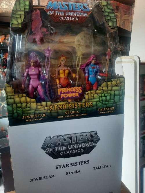 MOTUC STAR SISTERS (MOC) Masters Of The Universe Classics Figure He-Man