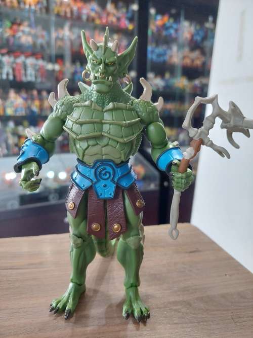 MOTUC Complete Ceratus Masters Of The Universe Classics Figure He-Man