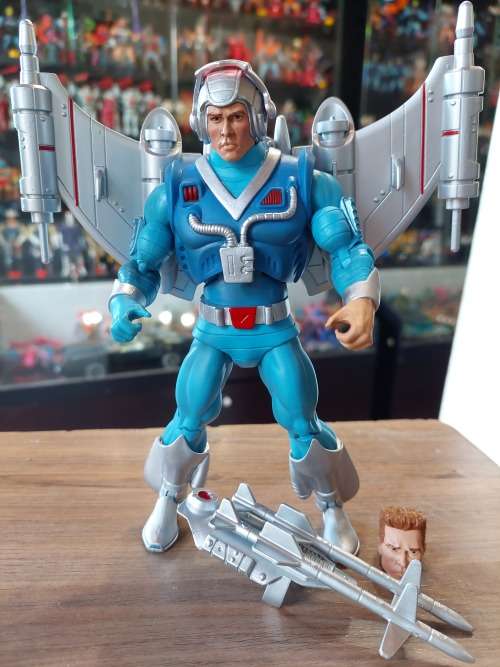 MOTUC Complete Icarius Masters Of The Universe Classics Figure He-Man