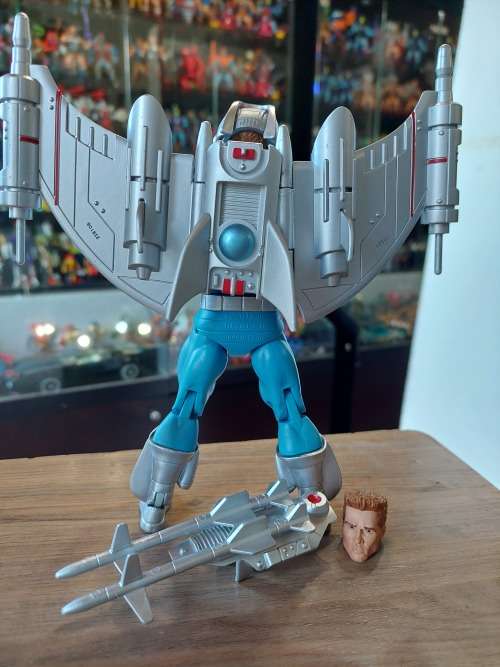 MOTUC Complete Icarius Masters Of The Universe Classics Figure He-Man