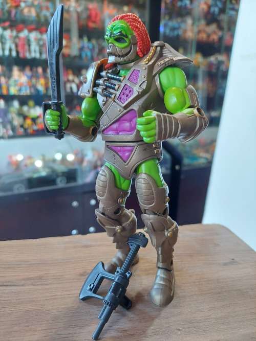 MOTUC Complete KARATTI Masters Of The Universe Classics Figure He-Man