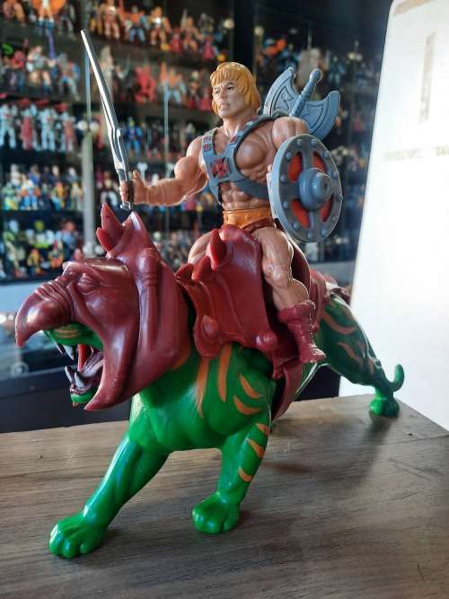 1981 Complete He-Man And Battle Cat of He-Man Masters of the Universe 100 (MOTU) Vintage Figure