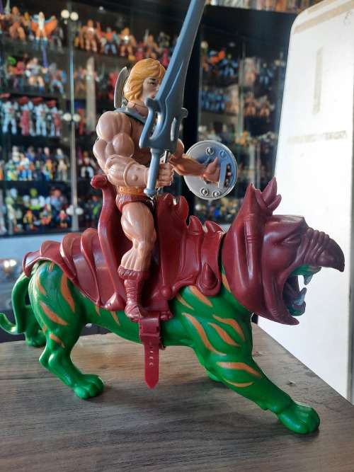1981 Complete He-Man And Battle Cat of He-Man Masters of the Universe 100 (MOTU) Vintage Figure