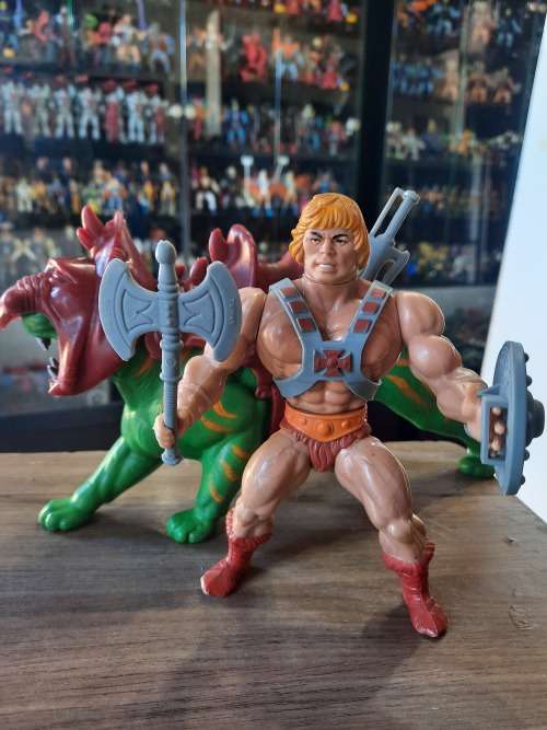 1981 Complete He-Man And Battle Cat of He-Man Masters of the Universe 120 (MOTU) Vintage Figure