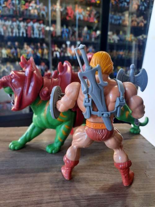 1981 Complete He-Man And Battle Cat of He-Man Masters of the Universe 120 (MOTU) Vintage Figure