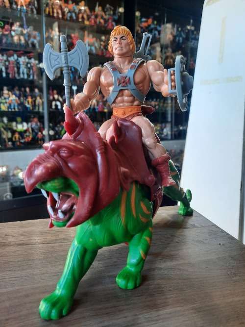 1981 Complete He-Man And Battle Cat of He-Man Masters of the Universe 120 (MOTU) Vintage Figure