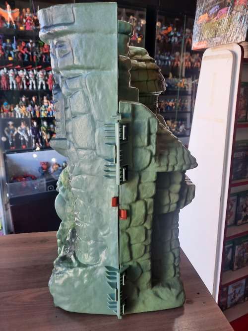 1981 Castle Grayskull of He-Man-Masters of the Universe #40 (MOTU) Vintage
