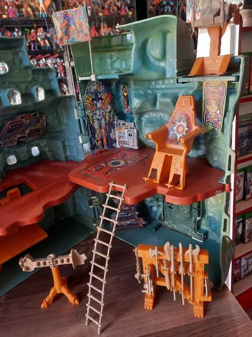 1981 Castle Grayskull of He-Man-Masters of the Universe #40 (MOTU) Vintage