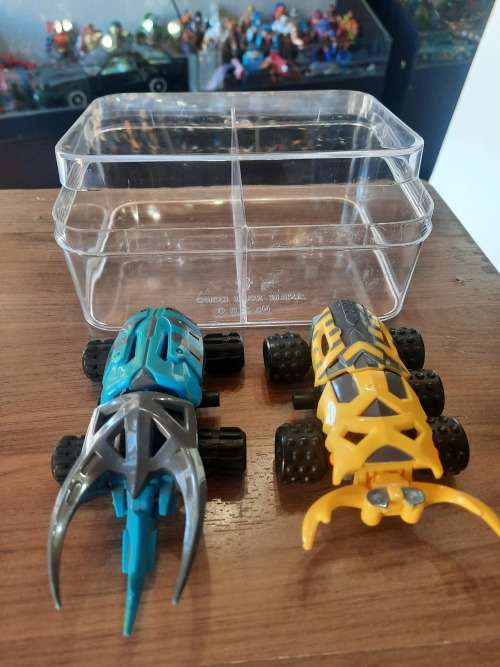 2003 Tomy x2 BEETLES From Wild Planet Toys Figure