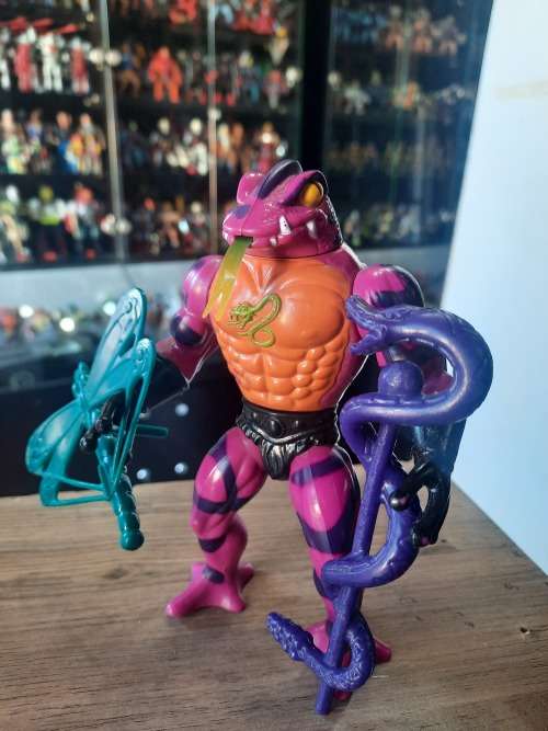 1986 Complete Tung Lashor of He-Man-Masters of the Universe #39 (MOTU) Vintage Figure