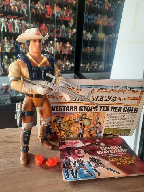 BraveStarr 1986 Complete Marshall Bravestarr With News Paper Vintage Figure