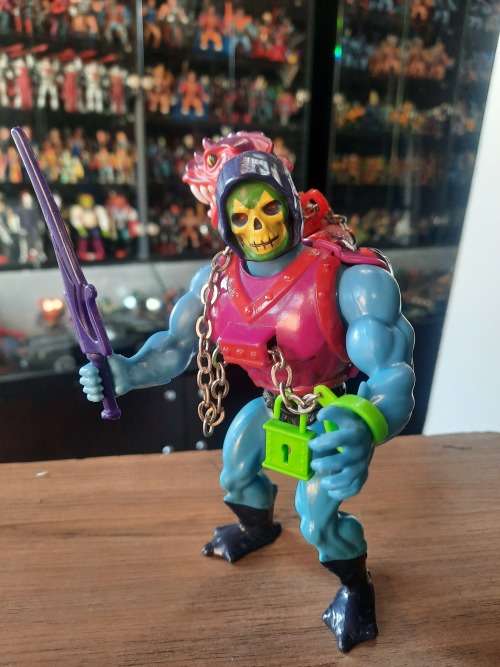 1985 Complete Dragon Blaster Skeletor  of He-Man-Masters of the Universe (MOTU) Vintage Figure
