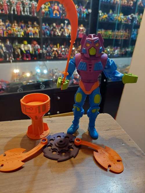 MOTUC Complete TWISTOID Masters Of The Universe Classics Figure He-Man