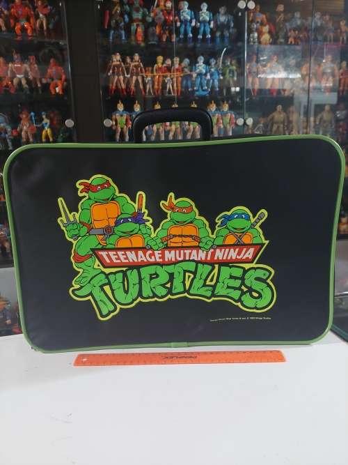 1989 TMNT MIRAGE STUDIOS SUITCASE (47cm length) Vintage Figure Teenage Mutant Ninja Turtles