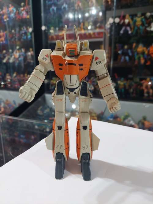 ROBOTECH 1980`s MACROSS VALKYRIE VF10 (17cm in Height) Vintage Figure