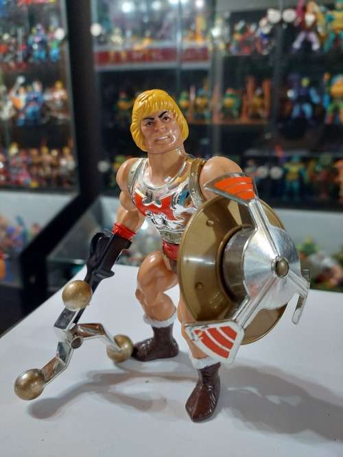 1986 Rare Flying Fist He-Man of He-Man Masters of the Universe 41  (MOTU) Vintage Figure