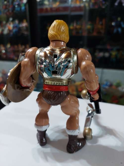 1986 Rare Flying Fist He-Man of He-Man Masters of the Universe 41  (MOTU) Vintage Figure