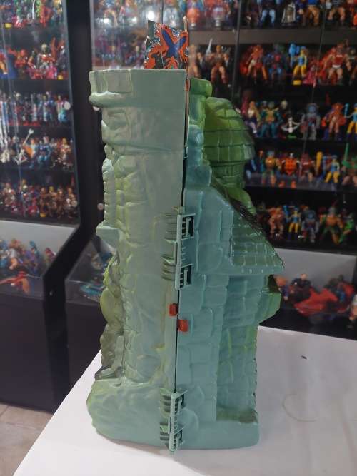 1981 Complete Castle Grayskull of He-Man-Masters of the Universe 84 (MOTU) Vintage