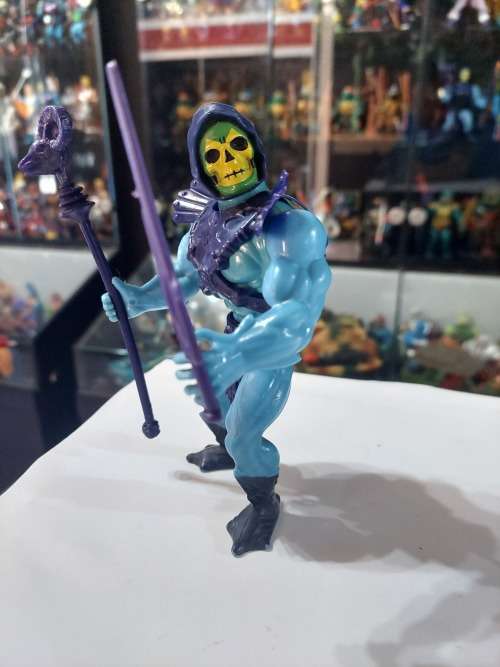 1981 Complete Skeletor (HARD HEAD) of He-Man Masters of the Universe #84 (MOTU) Vintage Figure