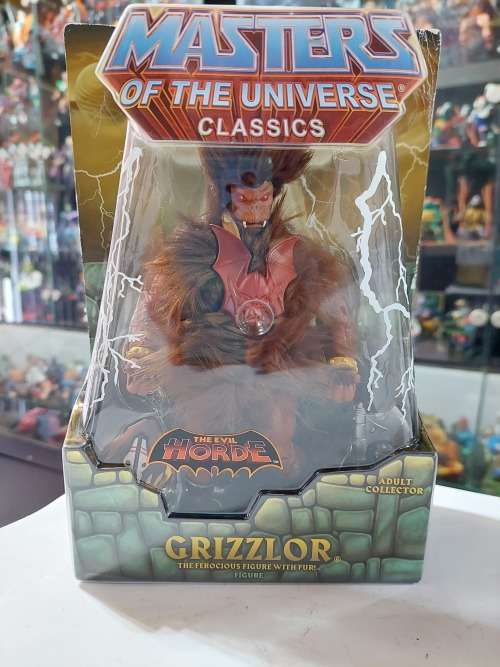 MOTUC GRIZZLOR (MOC) Masters Of The Universe Classics Figure He-Man