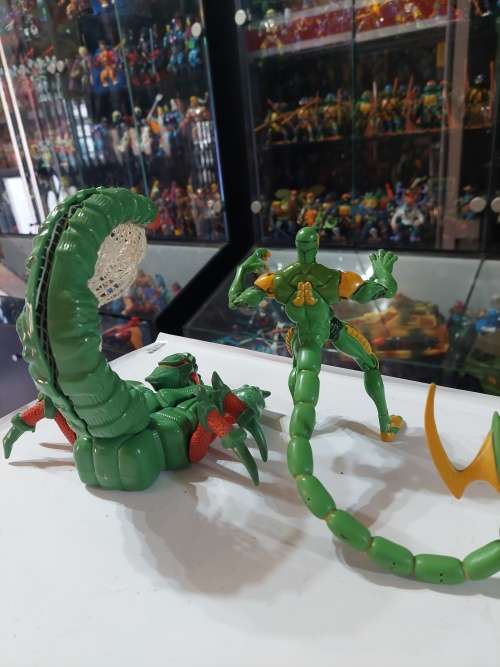 1997 TOY BIZ Complete WEBTRAP SINISTER SCORPION Action Figure