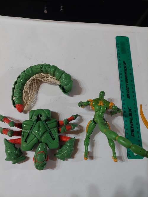 1997 TOY BIZ Complete WEBTRAP SINISTER SCORPION Action Figure