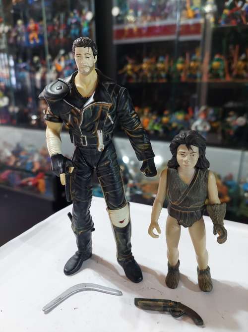 2001 N2 TOYS MAD MAX THE ROAD WARRIOR `MAX AND BOY` Action Figure