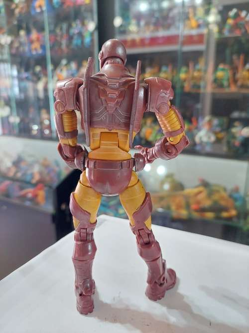 2005 Toy Biz Marvel Legends MODERN ARMOR IRON MAN Action Figure