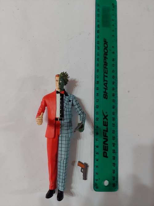 2008 DC DIRECT SECRET FILES TWO FACE Action Figure
