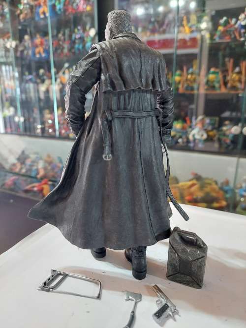 2005 Complete NECA SIN CITY MARV Action Figure