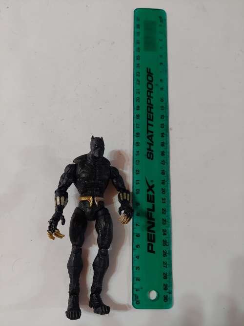 2005 Toy Biz Marvel Legends BLACK PANTHER Action Figure