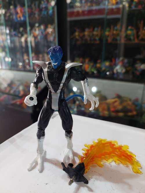 1996 Marvel Toy Biz X-MEN NIGHTCRAWLER Action Figure