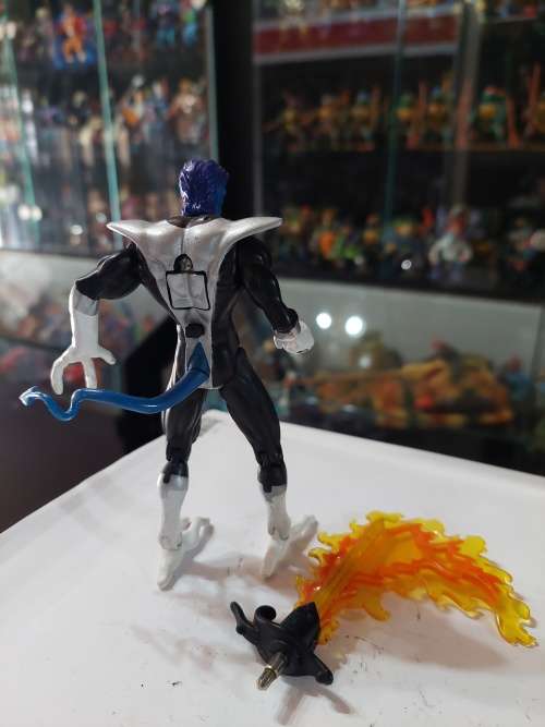 1996 Marvel Toy Biz X-MEN NIGHTCRAWLER Action Figure