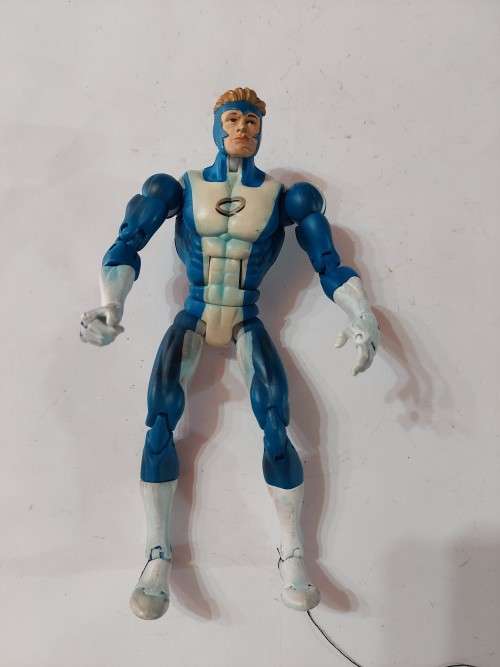 2005 Toy Biz Marvel Legends ANGEL Action Figure