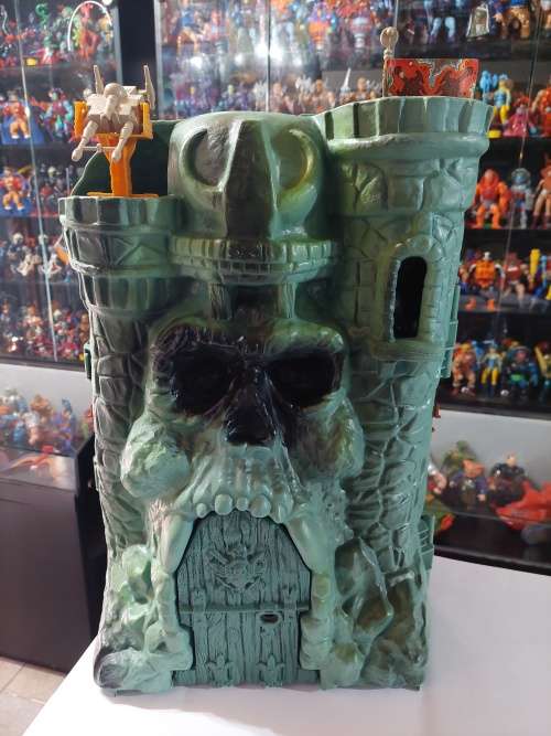 1981 Complete Castle Grayskull of He-Man-Masters of the Universe 200 (MOTU) Vintage