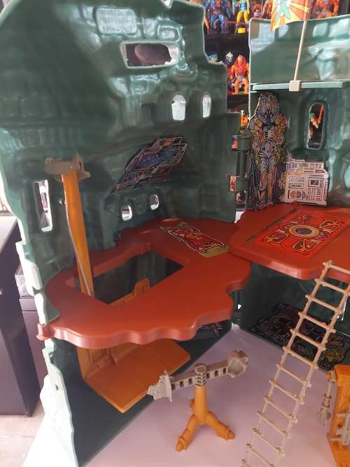 1981 Complete Castle Grayskull of He-Man-Masters of the Universe 200 (MOTU) Vintage