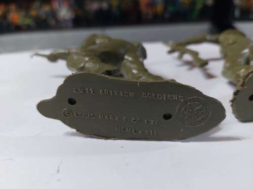 Vintage LOUIS MARX WW2 BRITISH SOLDIERS Vintage Figures