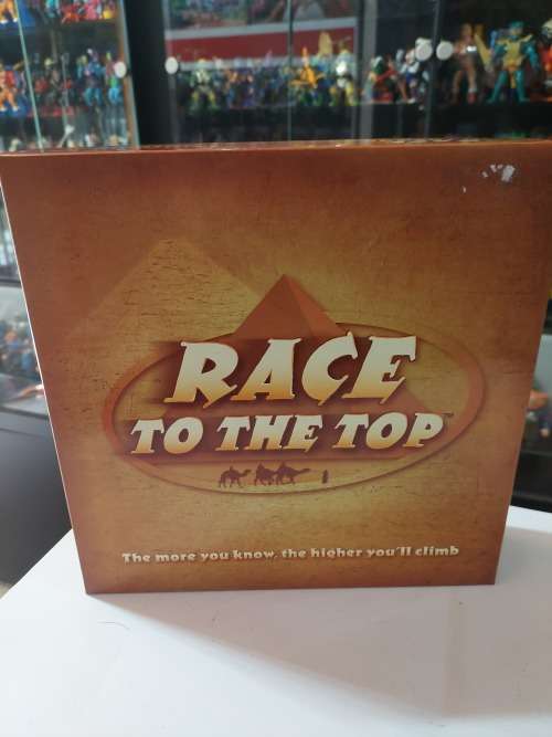 RACE TO THE TOP BOARD GAME
