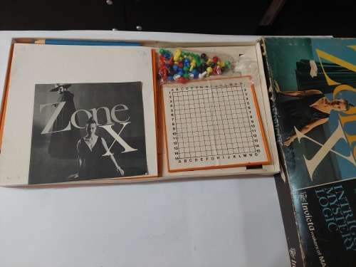 VINTAGE ZONE X BOARD GAME