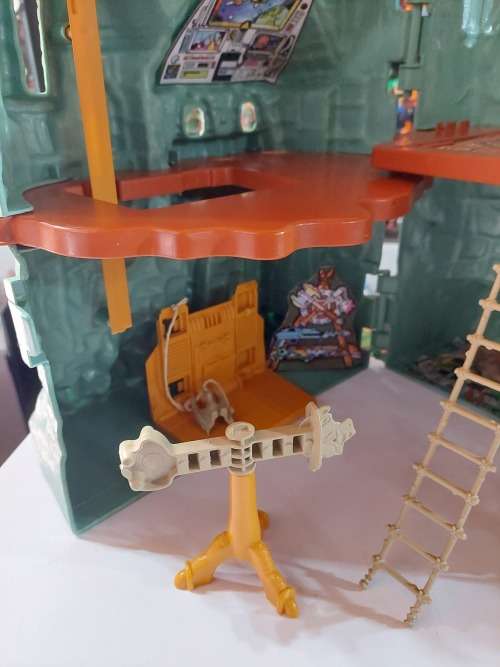 1981 Castle Grayskull of He-Man-Masters of the Universe 35 (MOTU) Vintage